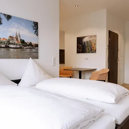 Heufeldboardinghouse Gasthof Kelheim