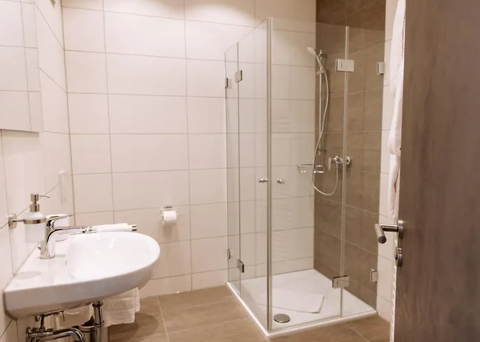 Heufeldboardinghouse 3*