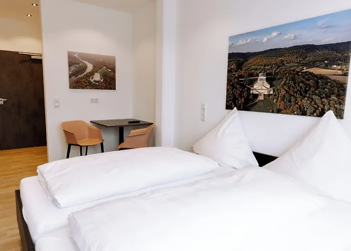 Heufeldboardinghouse 3*