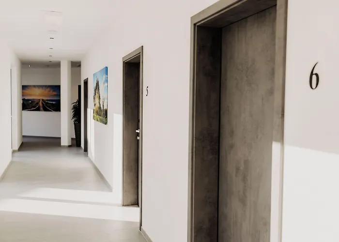 Heufeldboardinghouse Gæstehus